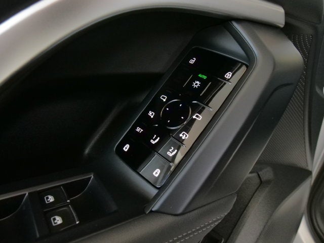 2025 Audi Q5 2.0T Premium quattro