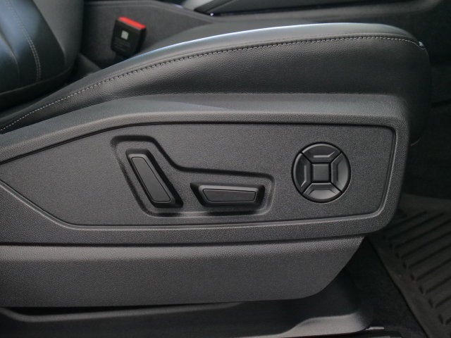 2025 Audi Q5 2.0T Premium quattro