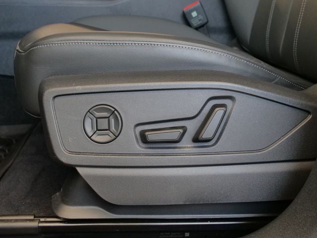 2025 Audi Q5 2.0T Premium quattro