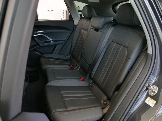 2025 Audi Q5 2.0T Premium quattro