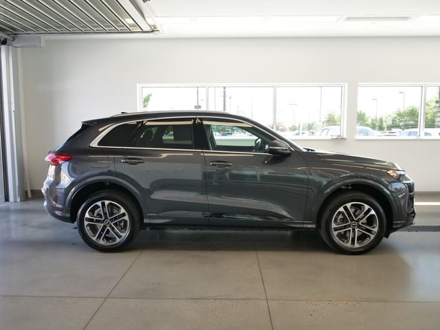2025 Audi Q5 2.0T Premium quattro