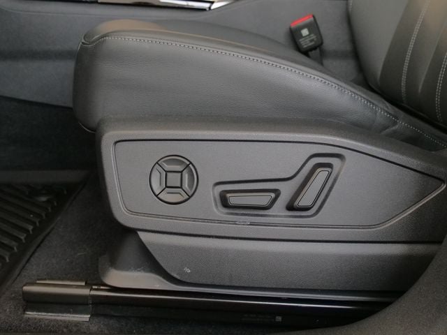 2025 Audi Q5 2.0T Premium quattro