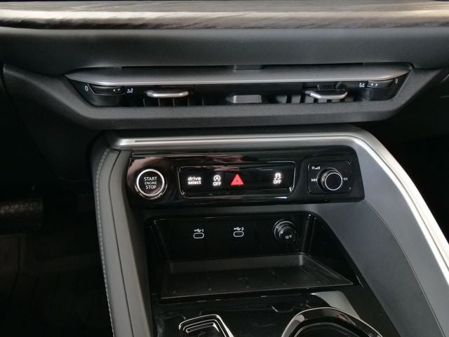 2025 Audi Q5 2.0T Premium quattro