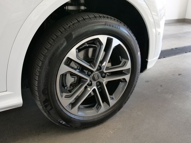 2025 Audi Q5 2.0T Premium quattro