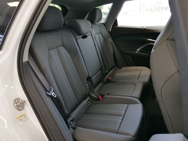 2025 Audi Q5 2.0T Premium Plus quattro