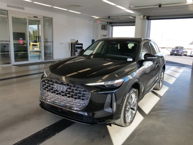 2025 Audi Q5 2.0T Premium Plus quattro