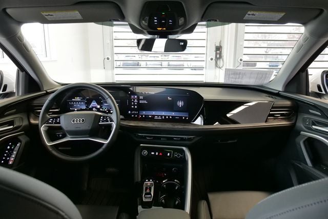 2025 Audi Q5 2.0T Premium Plus quattro