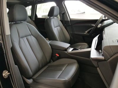 2025 Audi Q5 2.0T Premium Plus quattro