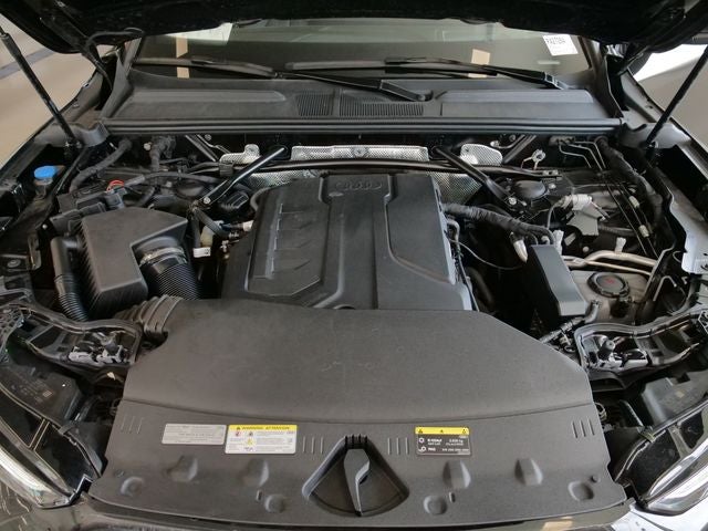 2025 Audi Q5 2.0T Premium Plus quattro