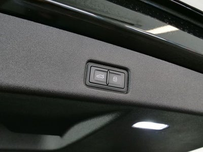 2025 Audi Q5 2.0T Prestige quattro