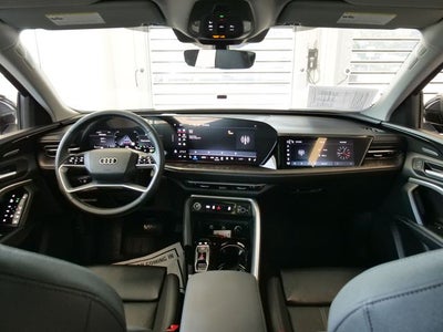 2025 Audi Q5 2.0T Prestige quattro