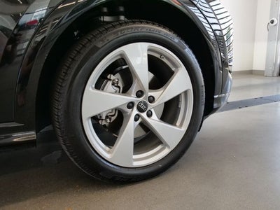 2025 Audi Q5 2.0T Prestige quattro