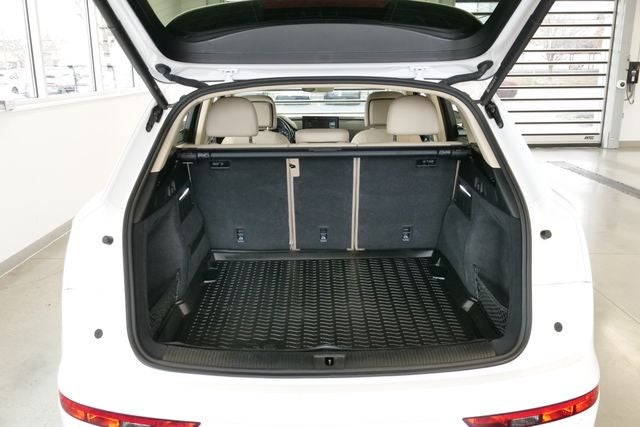 2023 Audi Q5 40 Premium quattro