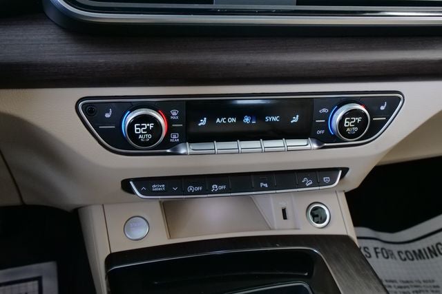 2023 Audi Q5 40 Premium quattro