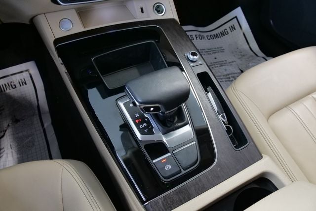 2023 Audi Q5 40 Premium quattro