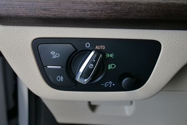 2023 Audi Q5 40 Premium quattro