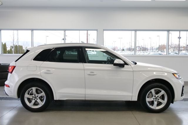 2023 Audi Q5 40 Premium quattro