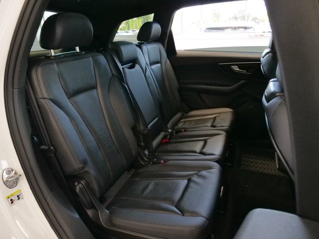 2023 Audi Q7 45 Premium quattro