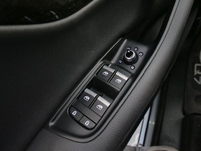 2023 Audi Q7 45 Premium quattro