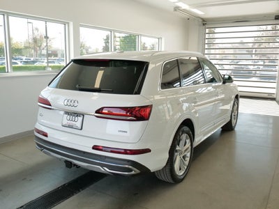 2023 Audi Q7 45 Premium quattro