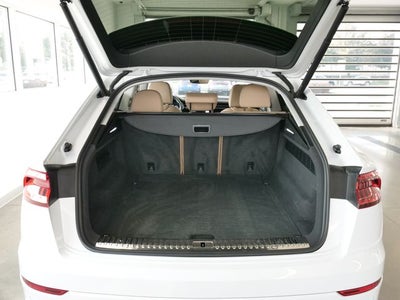 2022 Audi Q8 55 Premium quattro
