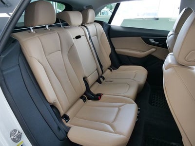2022 Audi Q8 55 Premium quattro