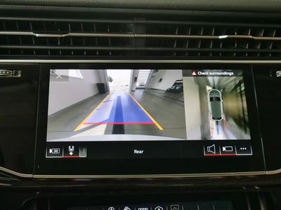 2022 Audi Q8 55 Premium quattro