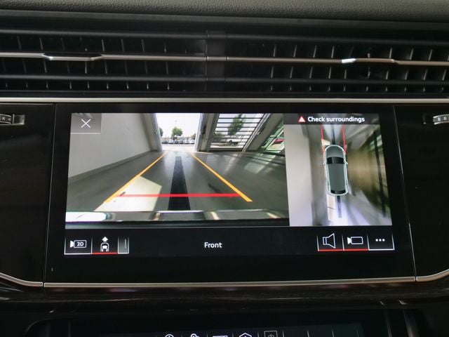 2022 Audi Q8 55 Premium quattro
