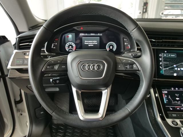 2022 Audi Q8 55 Premium quattro