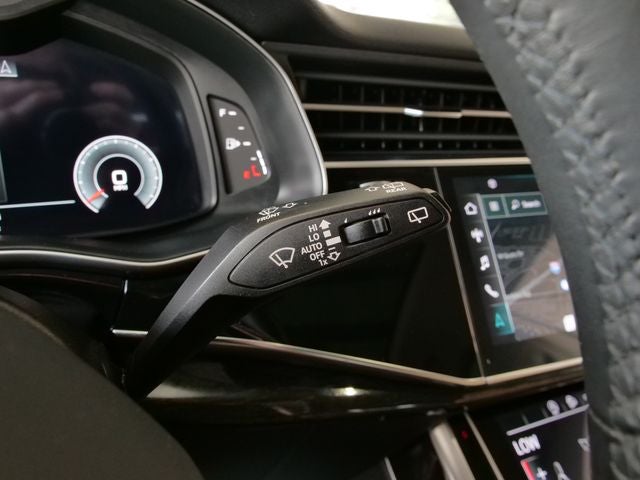 2022 Audi Q8 55 Premium quattro
