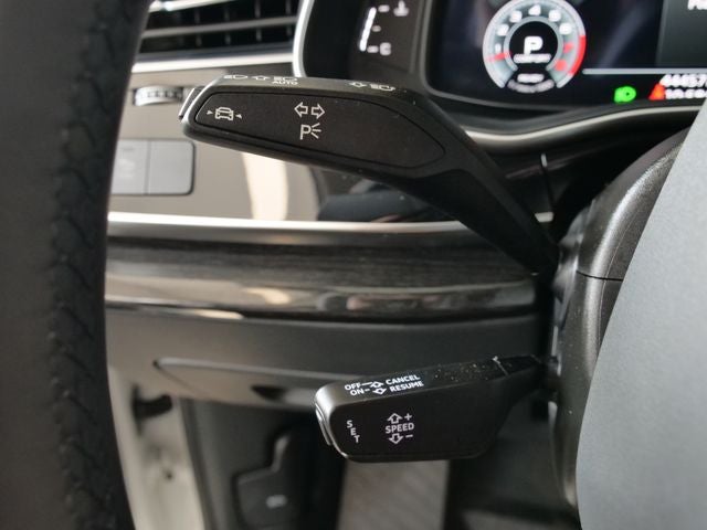 2022 Audi Q8 55 Premium quattro