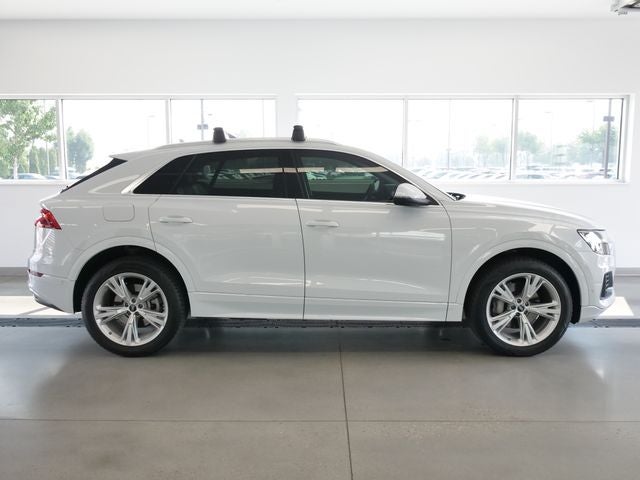 2022 Audi Q8 55 Premium quattro