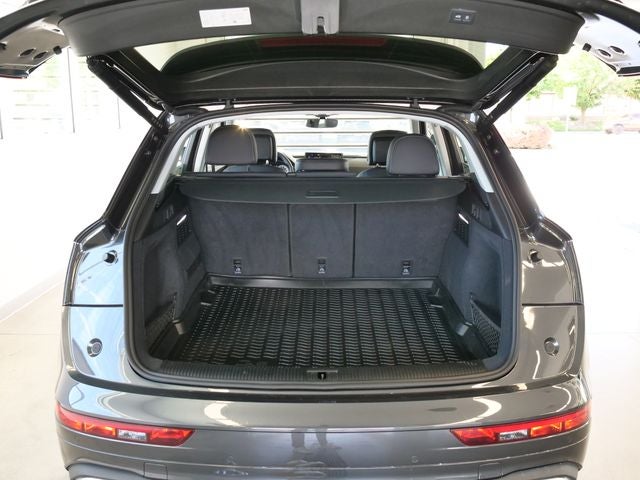 2024 Audi Q5 40 Premium Plus quattro