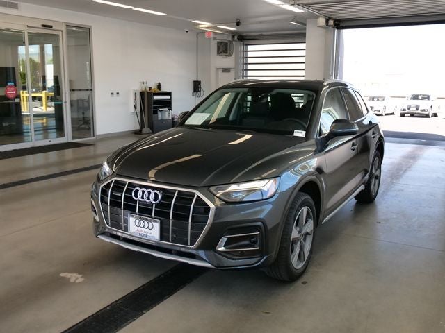 2024 Audi Q5 40 Premium Plus quattro