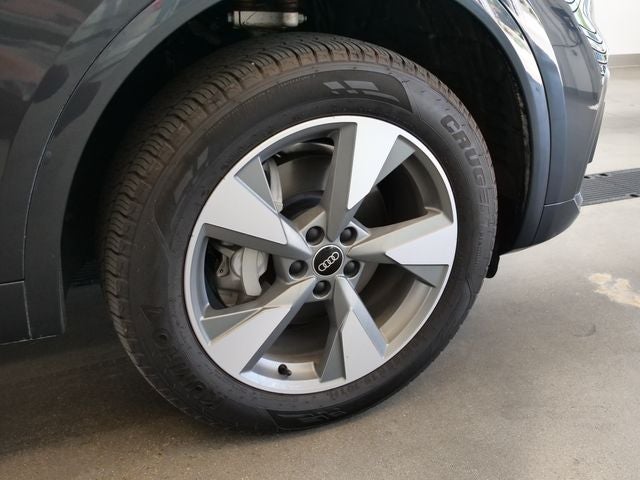 2024 Audi Q5 40 Premium Plus quattro