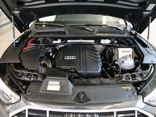 2024 Audi Q5 40 Premium Plus quattro