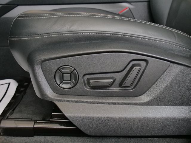 2022 Audi Q8 55 Premium Plus quattro
