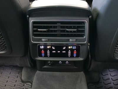 2022 Audi Q8 55 Premium Plus quattro
