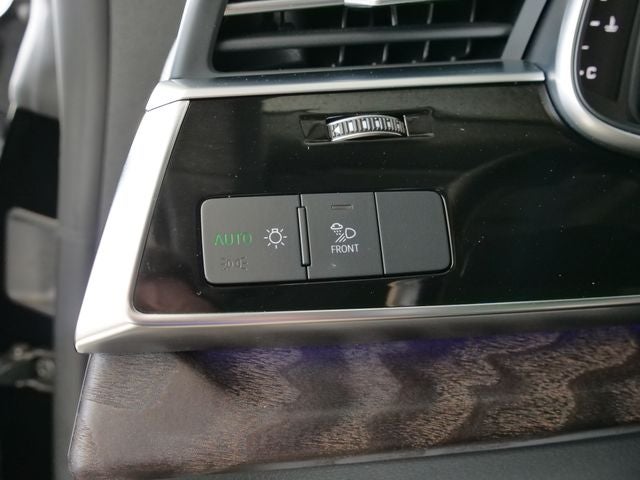 2022 Audi Q8 55 Premium Plus quattro
