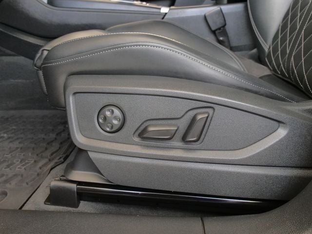 2019 Audi SQ5 3.0T Prestige quattro