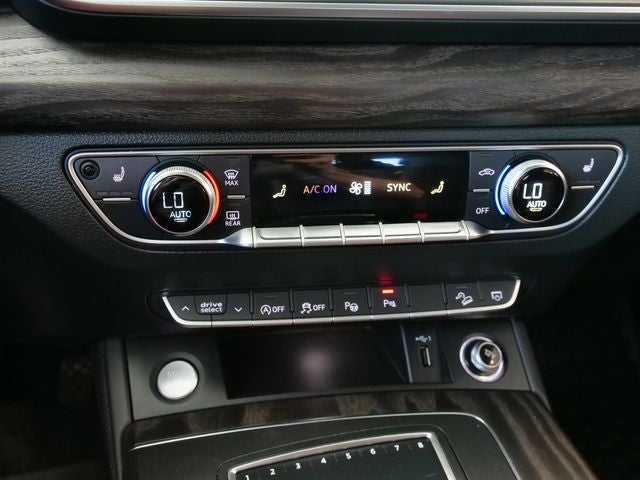 2020 Audi Q5 45 Prestige quattro