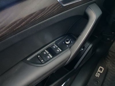 2020 Audi Q5 45 Prestige quattro