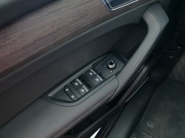 2025 Audi Q5 e 55 Premium Plus S Line