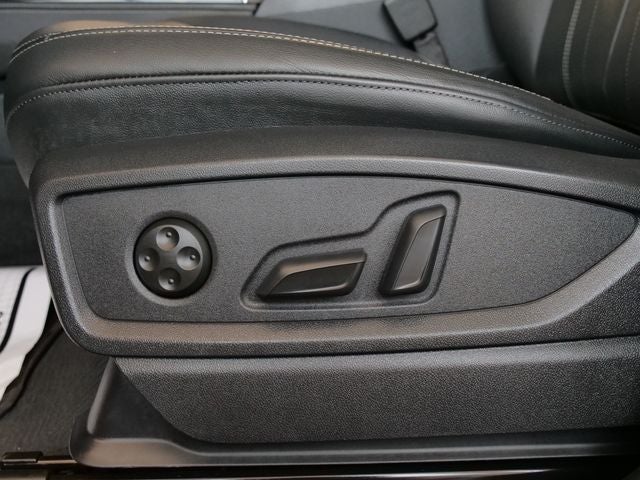 2023 Audi Q5 45 S line Premium Plus quattro