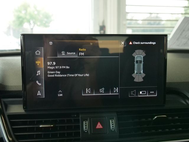 2023 Audi Q5 45 S line Premium Plus quattro