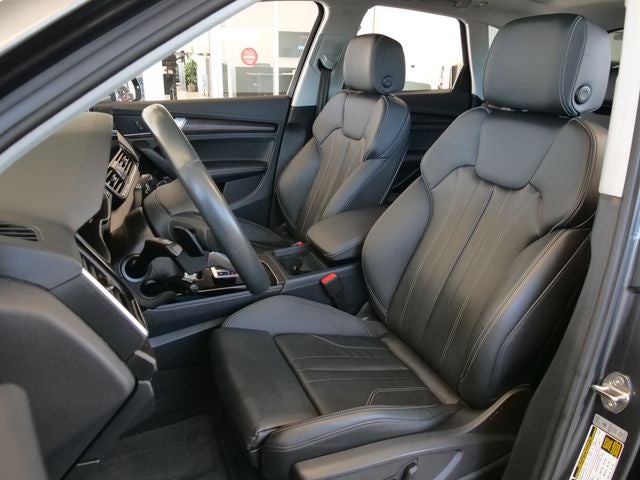 2024 Audi Q5 45 S line Premium quattro