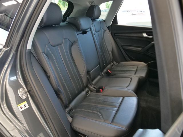 2024 Audi Q5 45 S line Premium quattro