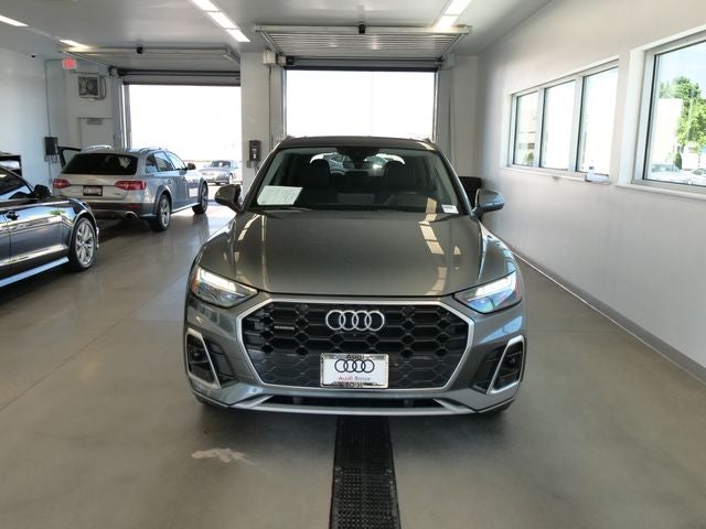 2024 Audi Q5 45 S line Premium quattro