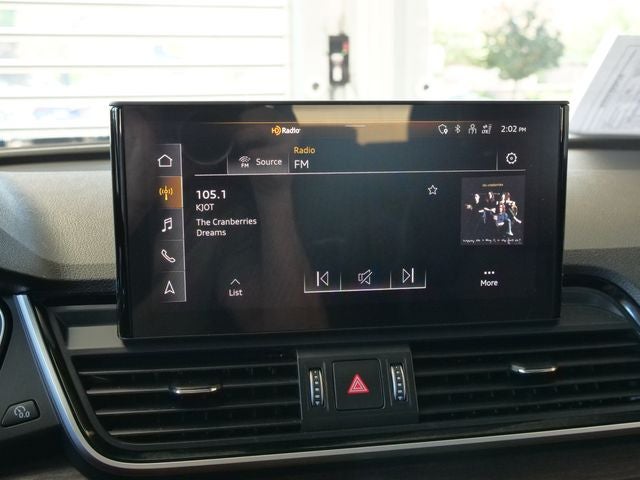 2024 Audi Q5 45 S line Premium quattro