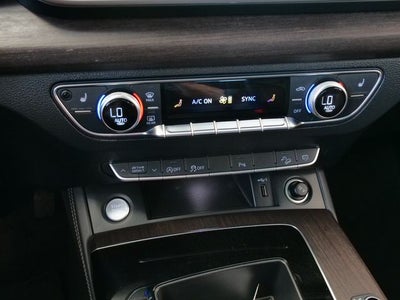2024 Audi Q5 45 S line Premium quattro